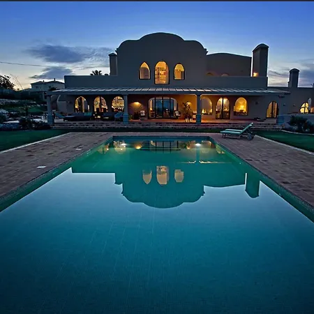 Villa Moorish By The Getaway Collection